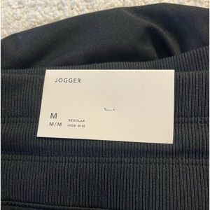 American Eagle Jogger M Regular High-Rise